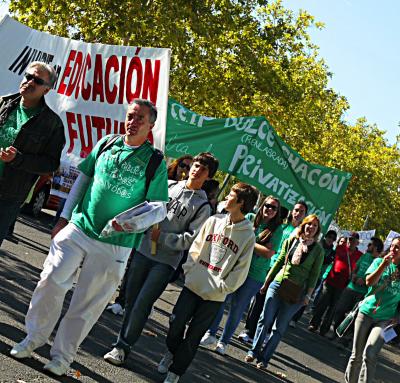 Marea_Verde_llegando_a_Dat_Sur_(6263557620)