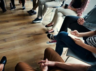 people-meeting-seminar-office-concept
